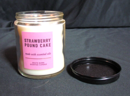 Set of 2 Bath and Body Works Candle Strawberry Pound Cake Single Wick Candles - £26.57 GBP