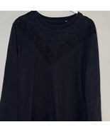 On the Byas Black Vintage Sweatshirt - $216.57 MXN