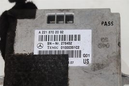 Mercedes Voice Language Communication Control Module A2218702092 image 2