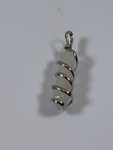 (#210) - ROSE QUARTZ SINGLE POINT CRYSTAL WRAPPED PENDANT - NEW - $187.57 MXN