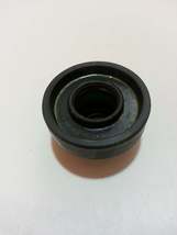 1977 Mercury Yamaha Mariner 82244M Lower Crankshaft Oil Seal 15 HP Vintage (Mc) - £23.78 GBP