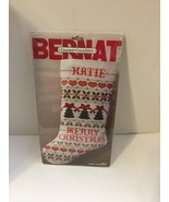 Bernat Counted Cross Stitch kit W00120 Merry Christmas - $169.76 MXN