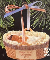 1997 Hallmark African-American Baby&#39;s First Christmas Harlem Textile Wor... - $144.34 MXN