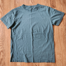 Original Use Pullover Tshirt Medium Casual Tee Crew Neck Short Sleeve Te... - $182.28 MXN