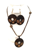 Women&#39;s Necklace and Dangle/Drop Earring Set Brown Disc Pendant Cord Beads - £9.49 GBP