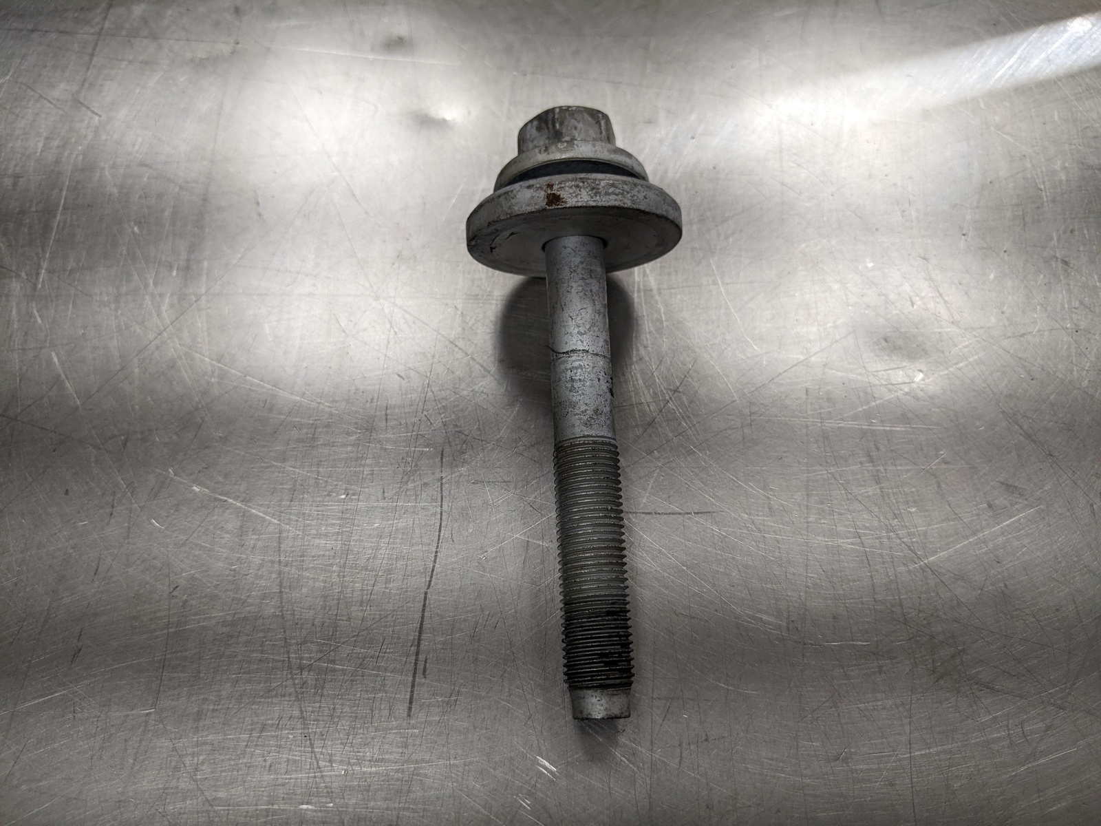 Crankshaft Bolt For 19-22 Ford F-250 Super Duty  6.2 AL3E6A340AA 4wd - $19.75