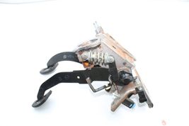 08-11 SUBARU IMPREZA 2.5I M/T MANUAL CLUTCH & BRAKE PEDAL SET Q6035 image 11