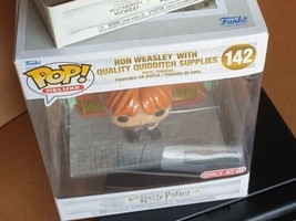 New Funko Pop Deluxe Harry Potter Ron Weasley w/ Quality Quidditch Suppl... - $21.49