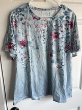 Blue Women’s Short Sleeve Top With Pink And Green Floral Design - $218.08 MXN
