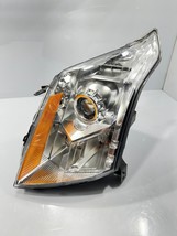 2010-2013 CADILLAC SRX FRONT LEFT HEADLIGHT GENUINE OEM USED GM PART - £126.34 GBP