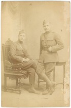 Circa 1900&#39;s Antique Cabinet Card Of Two Handsome Young WW1 Soldiers In Studio - £29.25 GBP