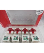 Pfaltzgraff Winterberry Christmas 8 Pieces 4 Mini Salt &amp; Pepper Shaker Sets - $19.88 CAD