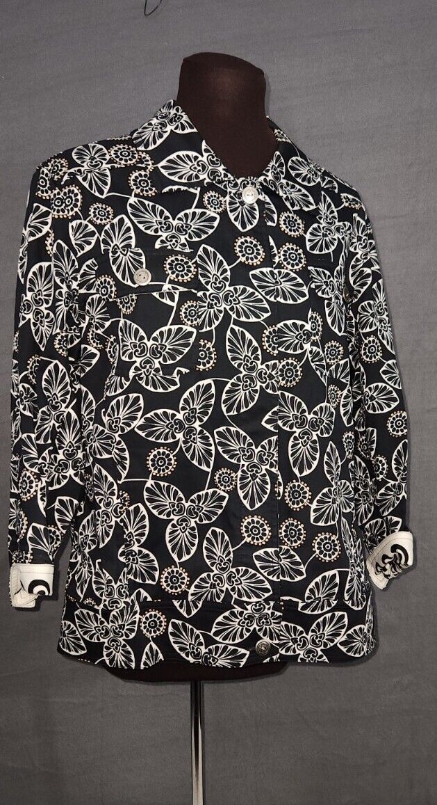 Chico&#39;s Tribal Light Jacket Black White Tan Palm Leaf Floral Print Sz 2 ... - $22.95