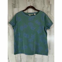 Orvis Womens Tshirt Size Medium Green Blue Pineapple Print READ - $5.52