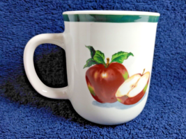 (4) Mainstays Home Apple Mugs - White w/ Apples Dishwasher Microwave &amp; Oven Safe - £42.81 GBP