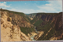 1960&#39;s Postcard YELLOWSTONE GRAND CANYON Unposted - £2.34 GBP
