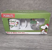 Peanuts Snoopy Christmas Rise and Shine Gift Set Mug &amp; Glass New In Box Icup - £10.54 GBP