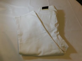 Lane Bryant Women&#39;s White Denim Capri Crop Pants Jeans Size 14 Secret Slimmer - £20.56 GBP