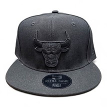 Chicago Bulls Ultra Game NBA Triple Black Snapback Hat Bulls Logo - £30.05 GBP