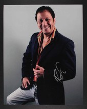 An item in the Entertainment Memorabilia category: Rob Schneider Autographed Glossy 11x14 Photo