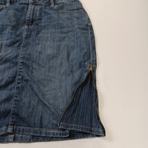 Simply Vera Verawang RN#73277 Women's Blue Zipper Accents Denim Skirt Size 10 image 9