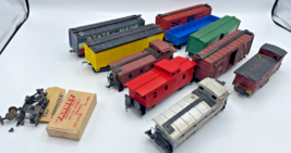 Vintage HO Scale Train Car Lot Boxcar Caboose Gondola Parts or Repair - $28.49