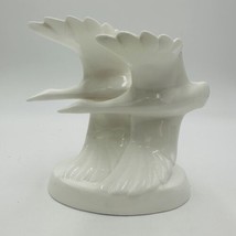Royal Doulton Flying Geese Figurines Going Home 1982 #HN3527 White Glossy - $48.51