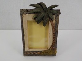 KC HAWAII 3.5X5 PHOTO PICTURE FRAME PALMTREE WOOD LOOK EDGE PLASTIC FILM... - $15.99