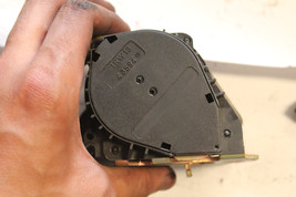 2003-2006 MERCEDES W220 S600 S500 REAR CENTER SEAT BELT BUCKLE & RETRACTOR K2654 image 7