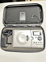 Tascam CD-VT1 Portable CD Vocal Trainer Good Working Condition With Case - $56.25