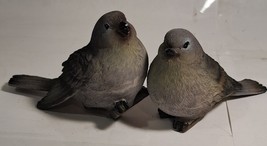 Two Country Farmhouse Chubby little gray yard birds Figures 3&quot; - £7.96 GBP