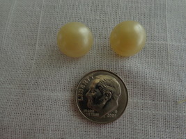 Off-White Pearled Designed1 Loop Vintage Buttons (#3820) - $8.99