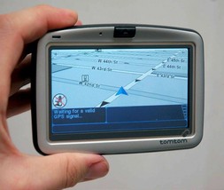 TomTom GO 710 Car Portable GPS Navigator Unit Set 4&quot; LCD US/Canada Maps USA auto - £14.97 GBP