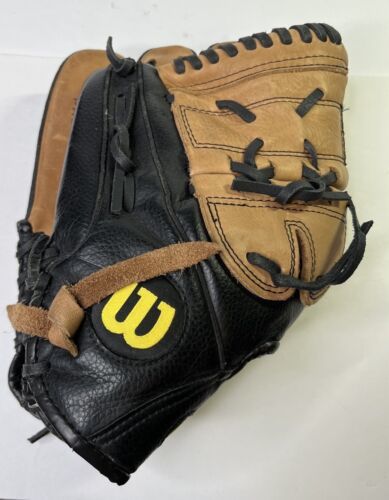 Vintage Wilson Jim Catfish Hunter 10” Baseball Glove