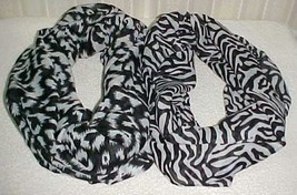 Black/White Print Cowl/Infinity Scarf #1028...NEW - £8.01 GBP