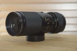 Chinon M42 Auto 90-190mm f5.6 Zoom lens. Comes with Lens Hood and gorgeous leath - £79.93 GBP