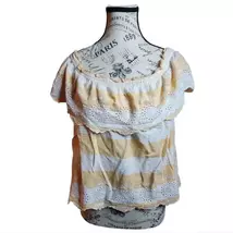 American Eagle Outfitters Off The Shoulder Top Size Medium - $11.00