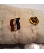 Flag Pinback Red White&amp; Blue &quot;We The People&quot; Patriotic Hat Tie Lapel Pin... - $9.00