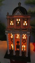 FIRST METROPOLITAN BANK CHRISTMAS IN THE CITY DEPT 56 SHOW ROOM MODEL  - $123.75