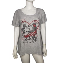 Disney Store Mickey And Minnie Kiss Gray Short Sleeve T Shirt Womens Size Xl - £15.50 GBP