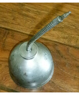 Vintage Flex Spout Oiler Thumb Pump Oil Can. 4&quot; diameter - $19.14 CAD