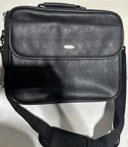 TARGUS Laptop/Travel Bag Black In Good Condition - $15.35