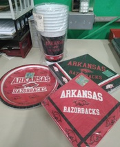 University of Arkansas Razorbacks Game Day Party Pack - £19.81 GBP