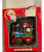Christmas Ornament Mouse in Train Rennoc Corp. *Pre-Owned In Damaged Box... - $14.01 CAD