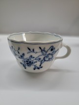 Antique Meissen blue orchid &amp; flowers on white porcelain tea cup cross swords - £14.14 GBP