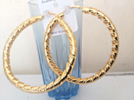 Extra Large Twisted Inside Textured Shingly Dangle Gold Fill Hoop Earrings 9x9cm - £3.43 GBP