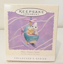 Hallmark Keepsake Series Spring Ornament 1995 Here Comes Easter #2 - £6.03 GBP