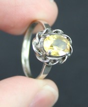 1950&#39;s Sterling Silver &amp; Citrine Ladies Ring .925 Size 7 Estate Sale! - £27.96 GBP