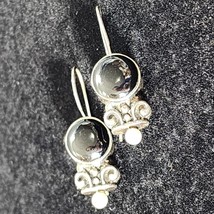 Silver Tone Black Cabochon Faux Pearl Tip Sheppard&#39;s Hook Pierced Earrin... - $278.44 MXN