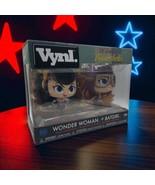 Funko Vynl. DC Comics Bombshells Wonder Woman + Batgirl BRAND NEW - $399.35 MXN